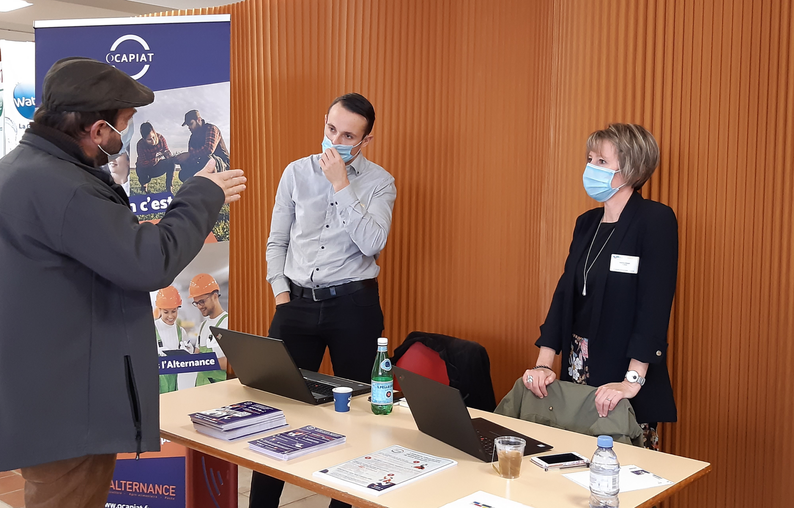 photo stand salon unep 2 optimiser temps echange avec employeur